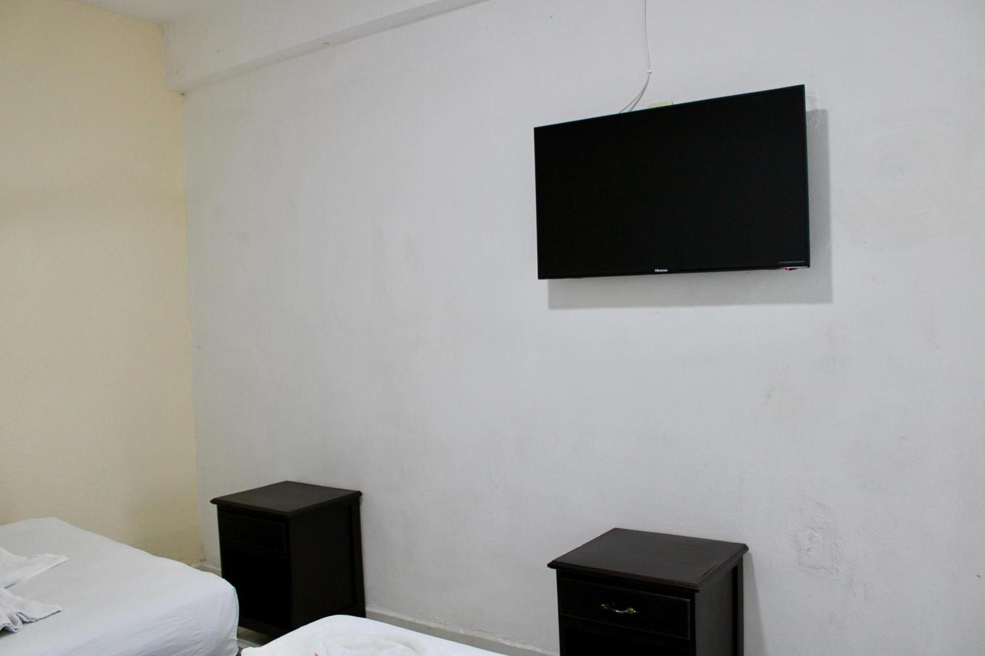 Oyo Hotel Colibri Chetumal Buitenkant foto