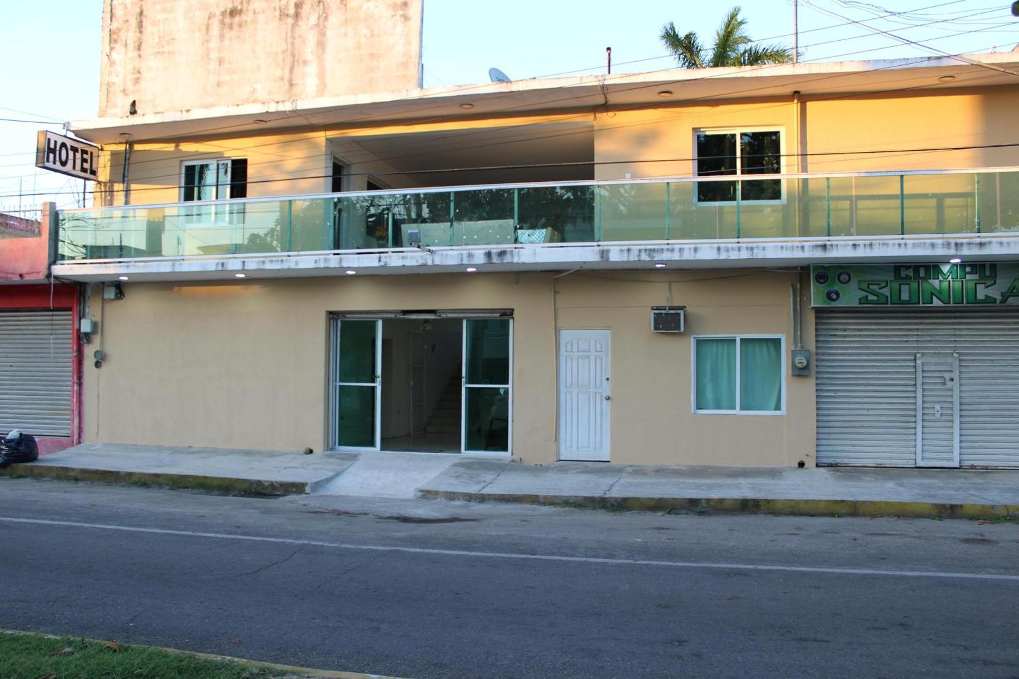 Oyo Hotel Colibri Chetumal Buitenkant foto